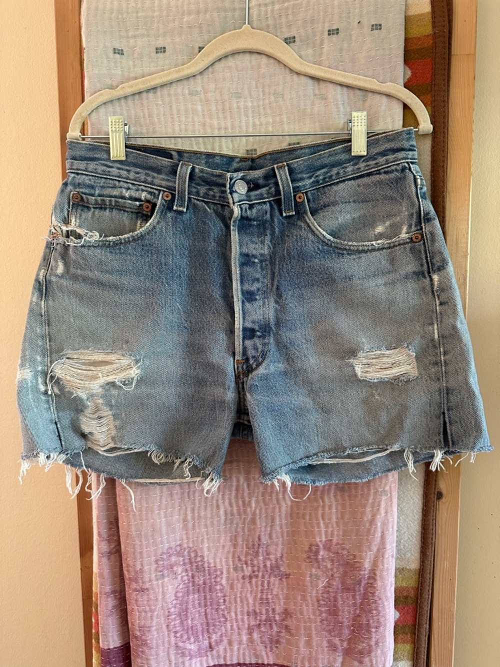 Vintage Levi’s 501 Distressed High-Rise Denim Shorts